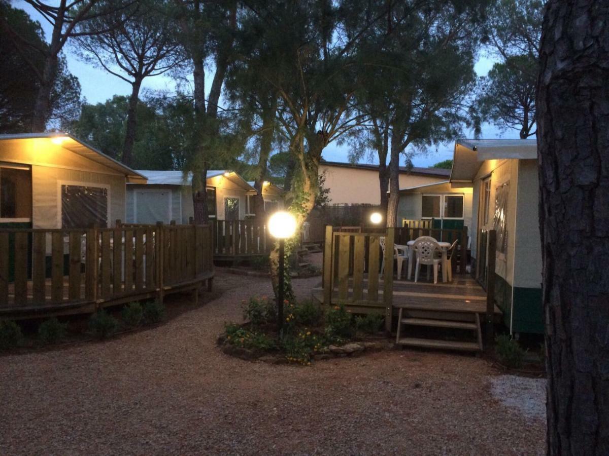 Camping I Melograni Marina Di Bibbona Exteriér fotografie